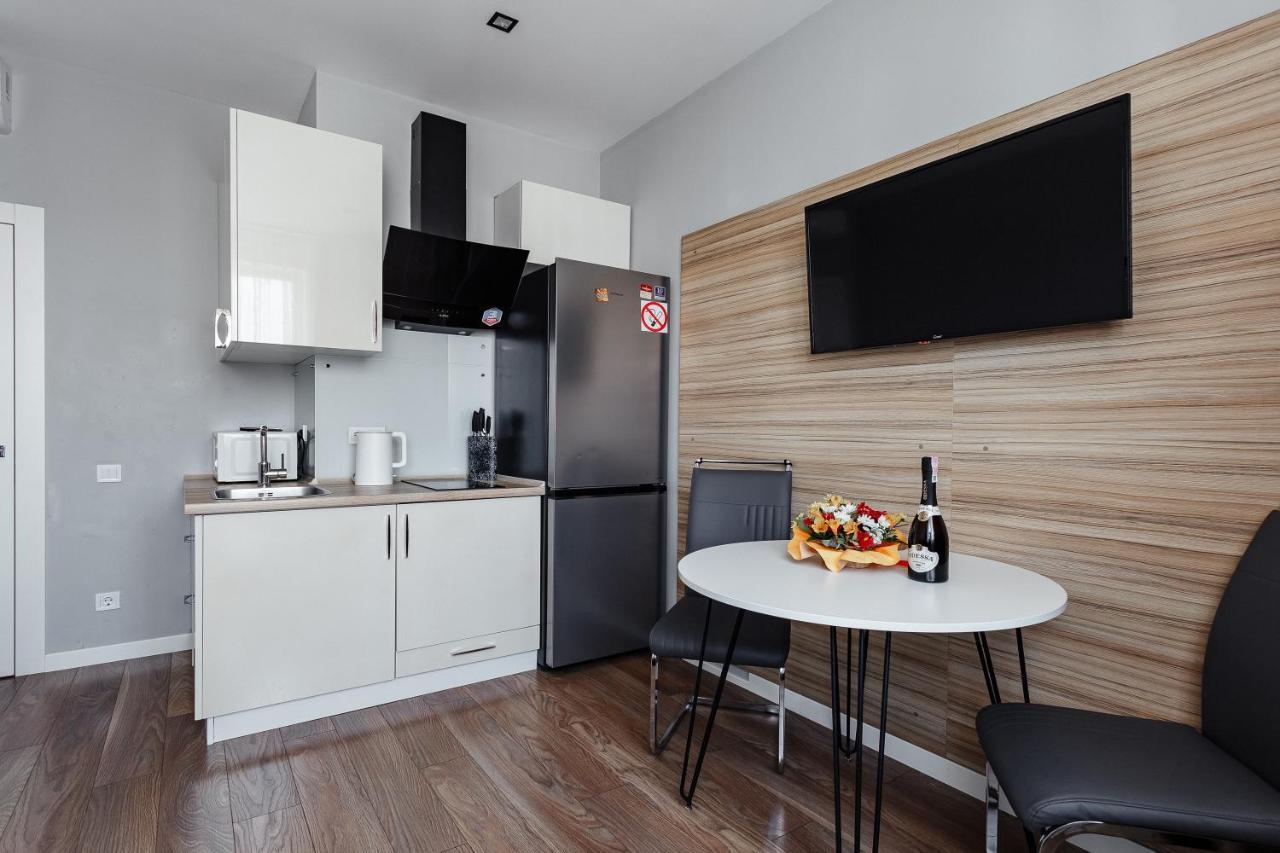 White Apartment in 12 Floor Odessa Buitenkant foto